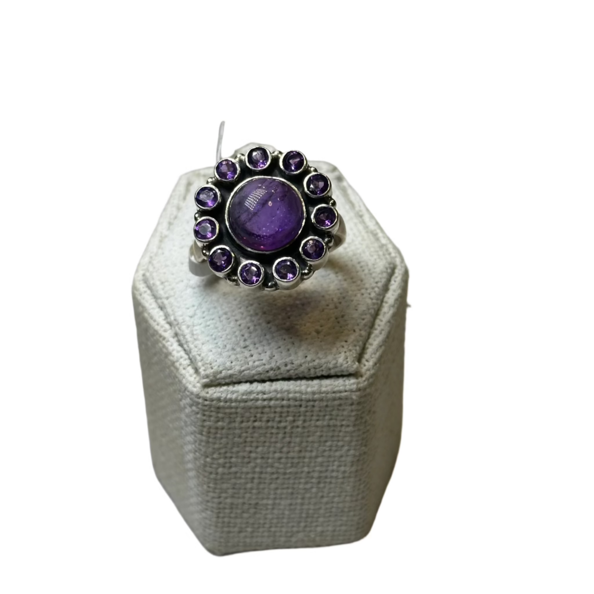 Amethyst Ring Size 9 (06.0044)