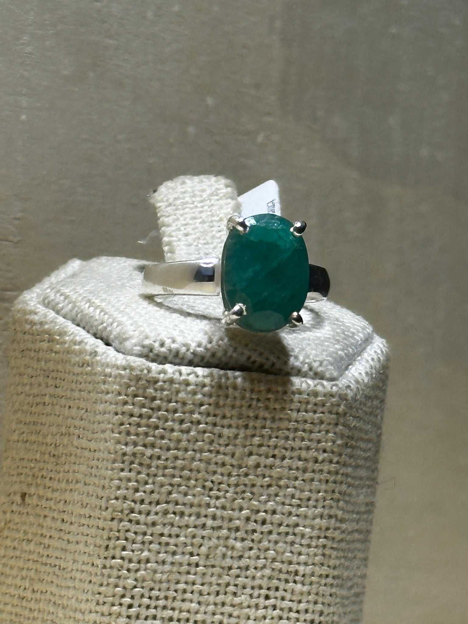 Emerald Ring Size 7 (05.5280) - Sacred Crystals Rings