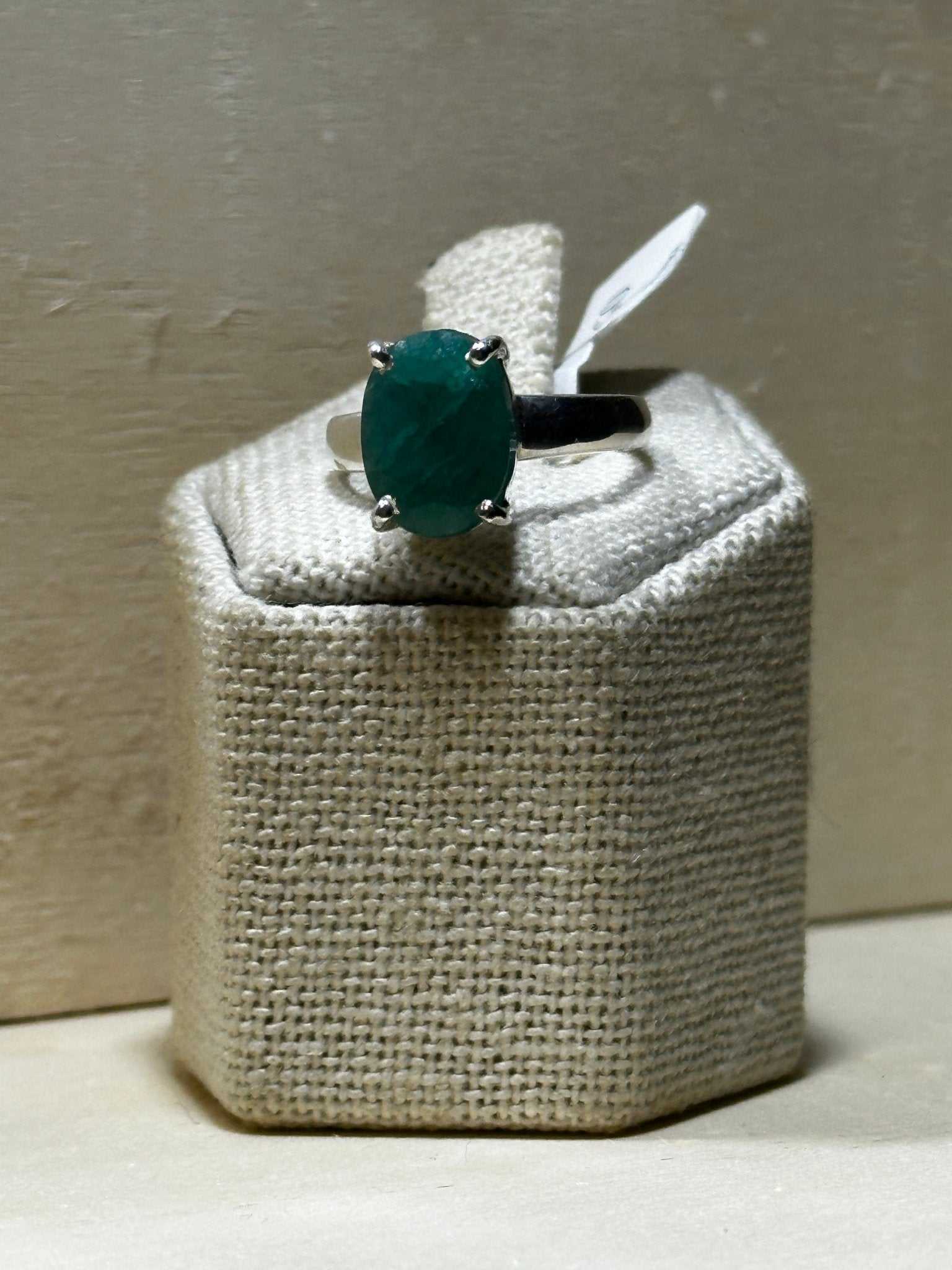Emerald Ring Size 7 (05.5280) - Sacred Crystals Rings