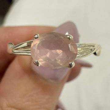Rose Quartz Faceted Oval Prong Ring – Sterling Silver – Size 13