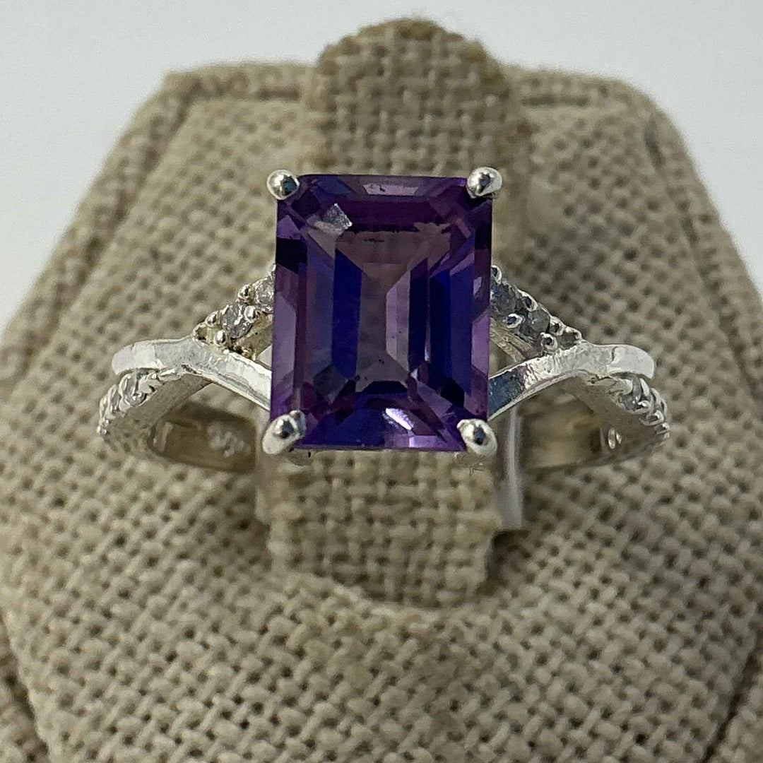 Sterling Silver Crossed Band Amethyst Ring – Size 8 – Calm, Intuition &amp; Spiritual Protection