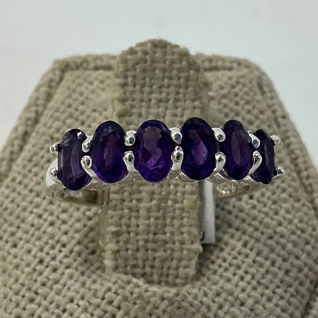 Sterling Silver Oval Band Amethyst Ring – Size 8 – Calm, Intuition &amp; Spiritual Protection