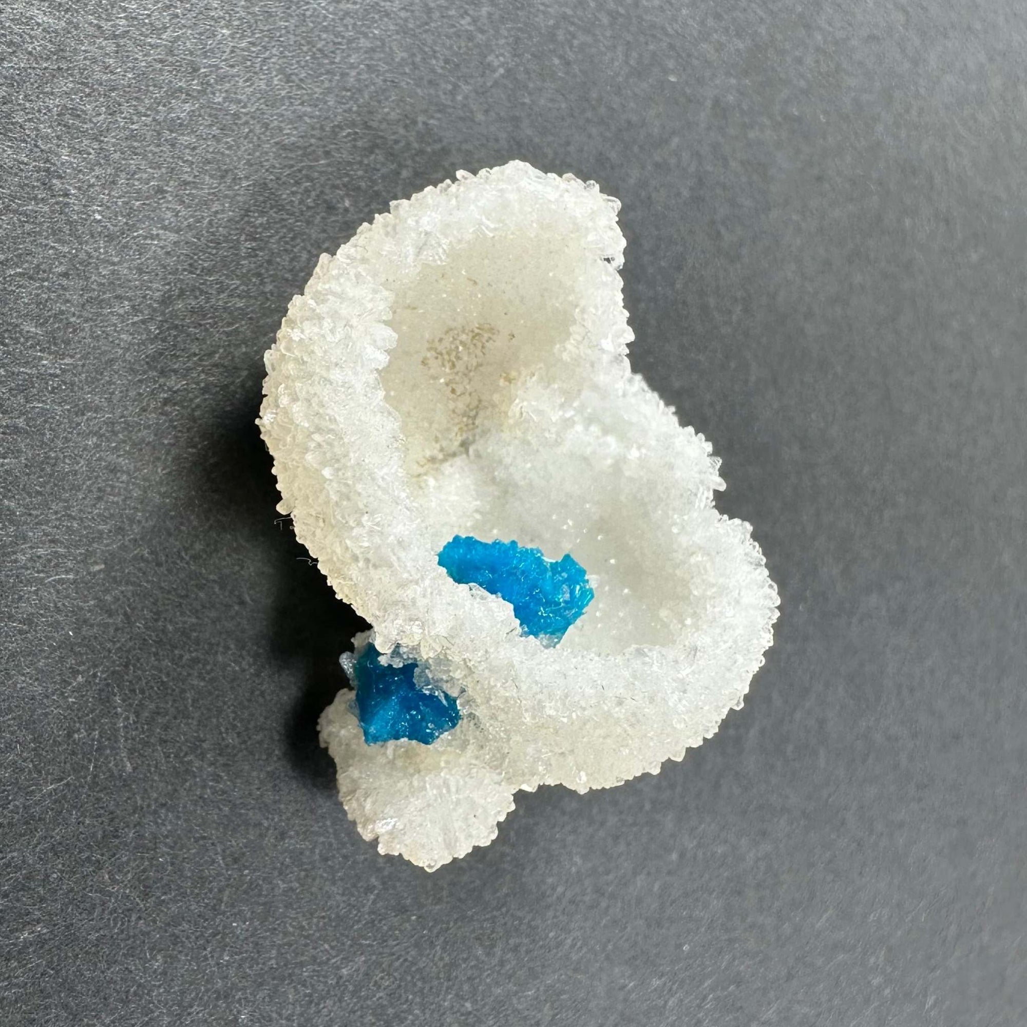 Cavansite Ball 'Floaters' on Stilbite SM from Maharashtra, Pune, India
