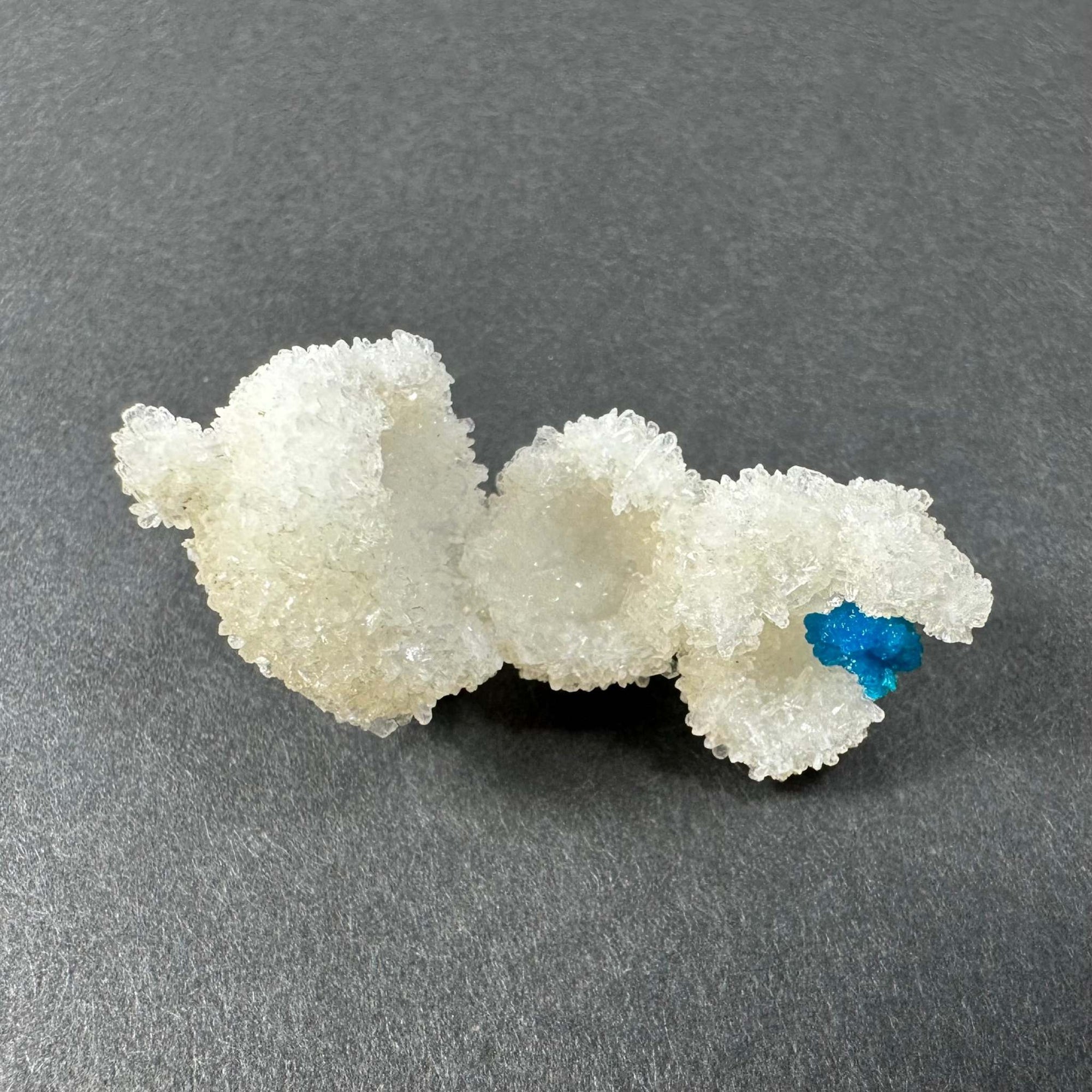 Cavansite Ball 'Floaters' on Stilbite MD