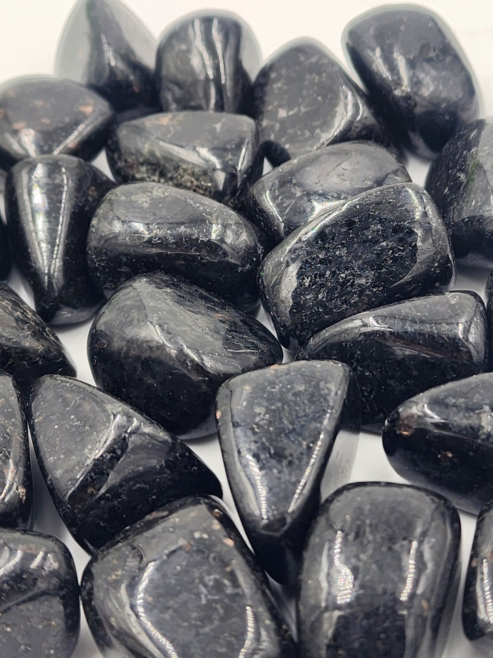 Arfvedsonite Tumbled Stone