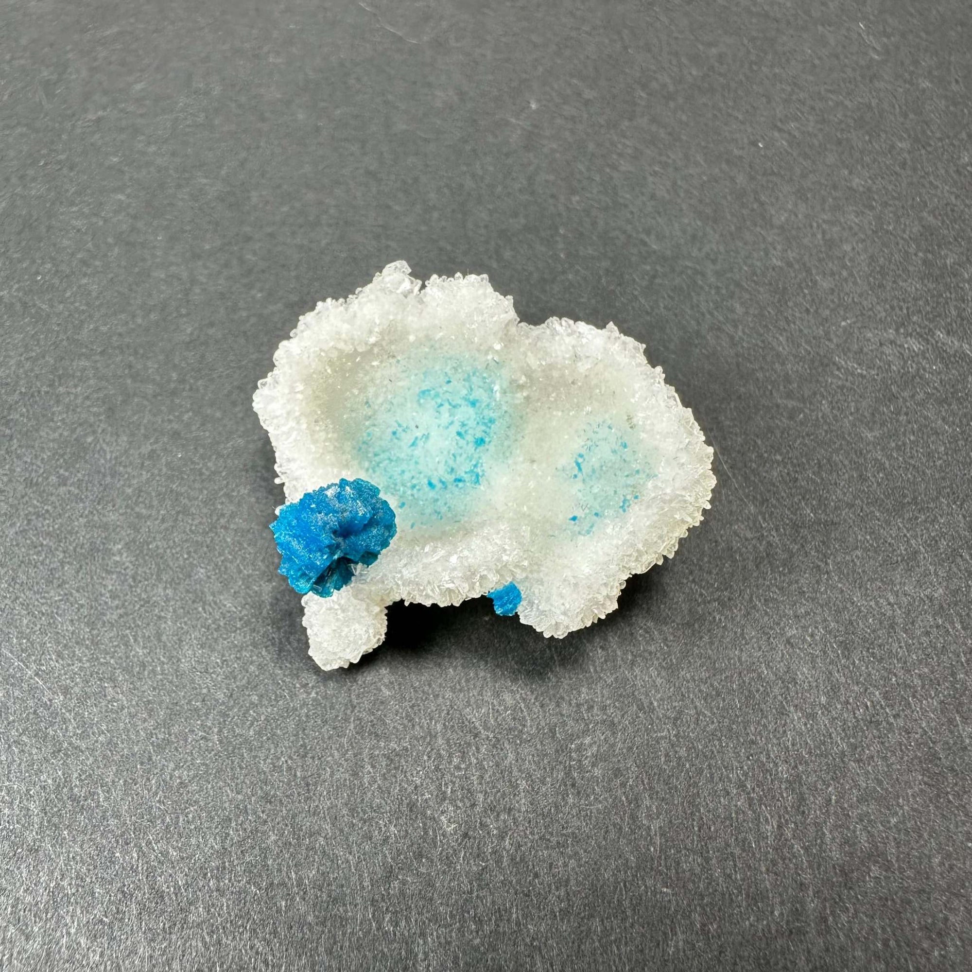 Cavansite Ball 'Floaters' on Stilbite SM from Maharashtra, Pune, India