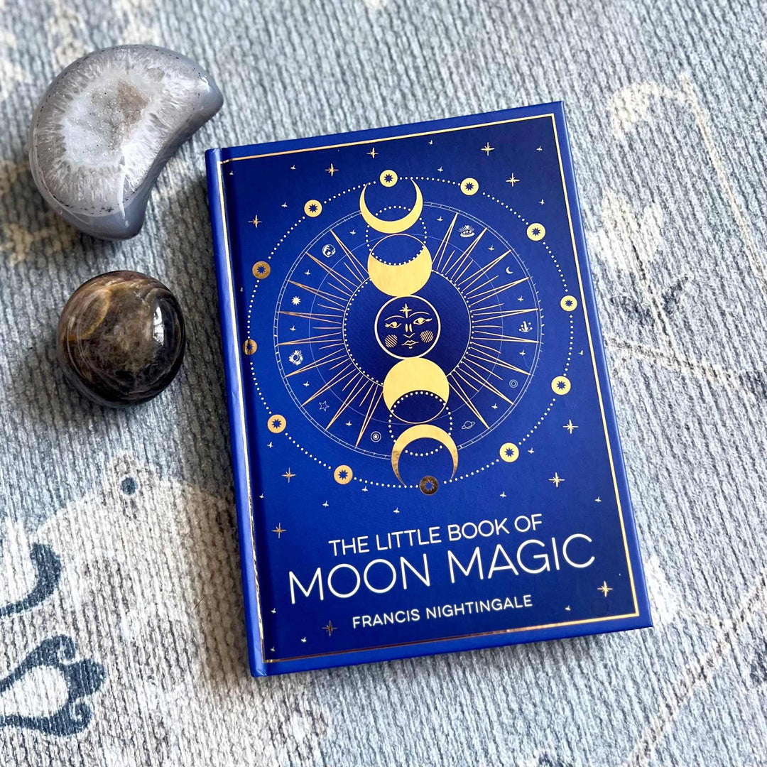 The Little Book of Moon Magic: Lunar Lore, Rituals &amp; Spells by Francis Nightingale