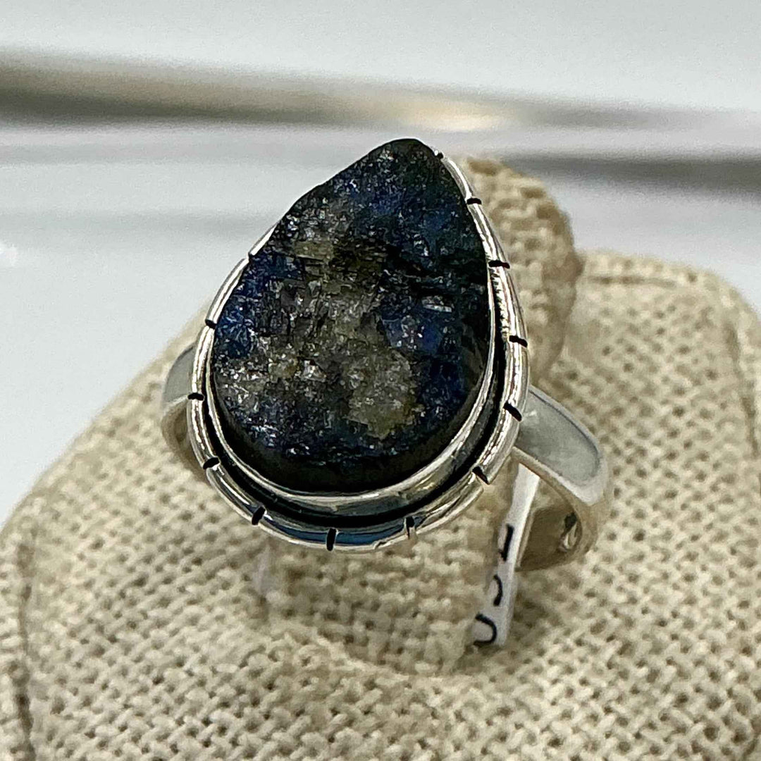 Sterling Silver Rough Lined Teardrop Labradorite Ring - Size 7 - Intuition, Protection & Transformation