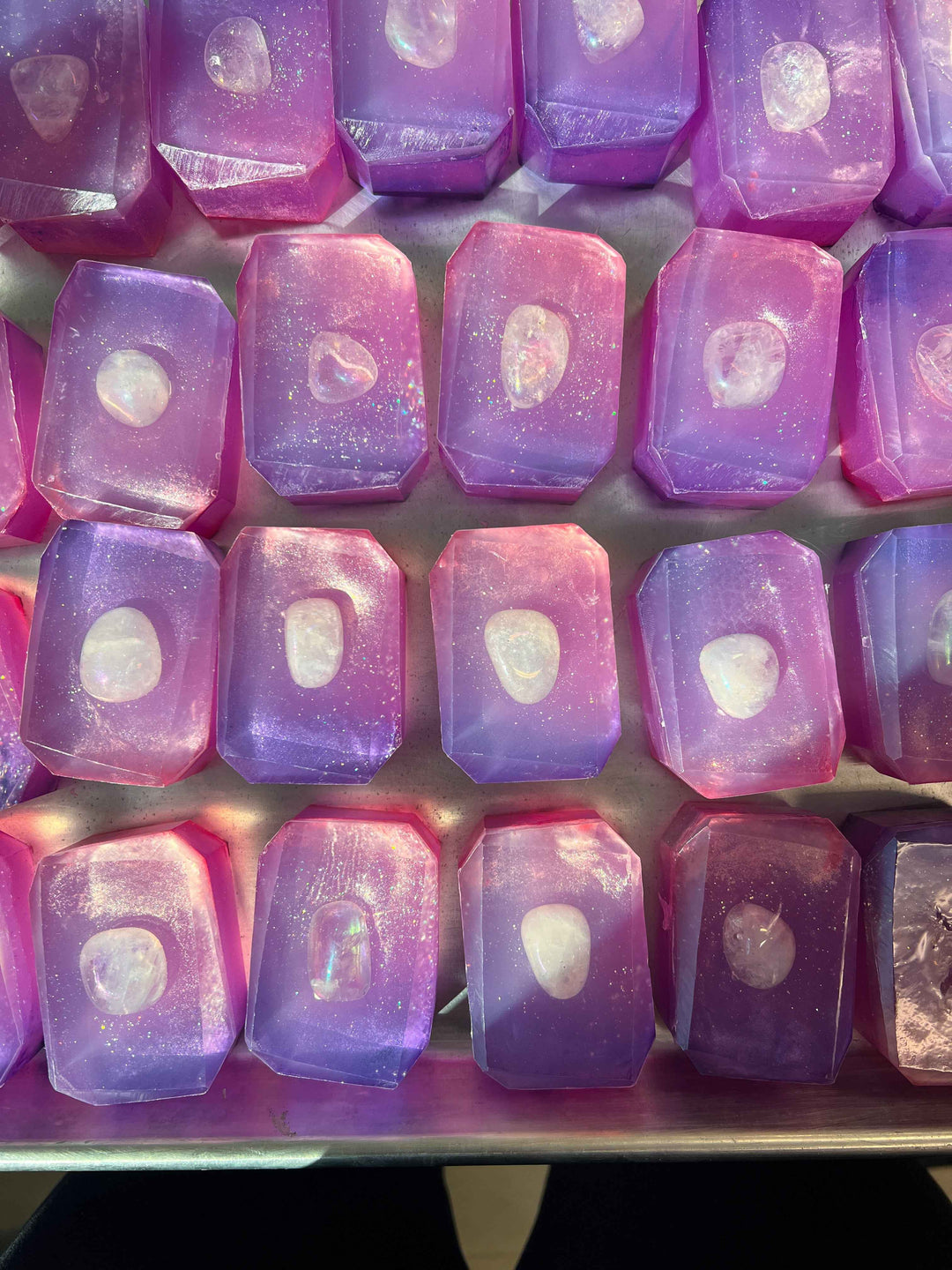 Inner light – Crystal-infused bar soap