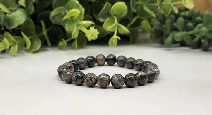 Yooperlite Round Bead Bracelet for Illumination &amp; Awakening