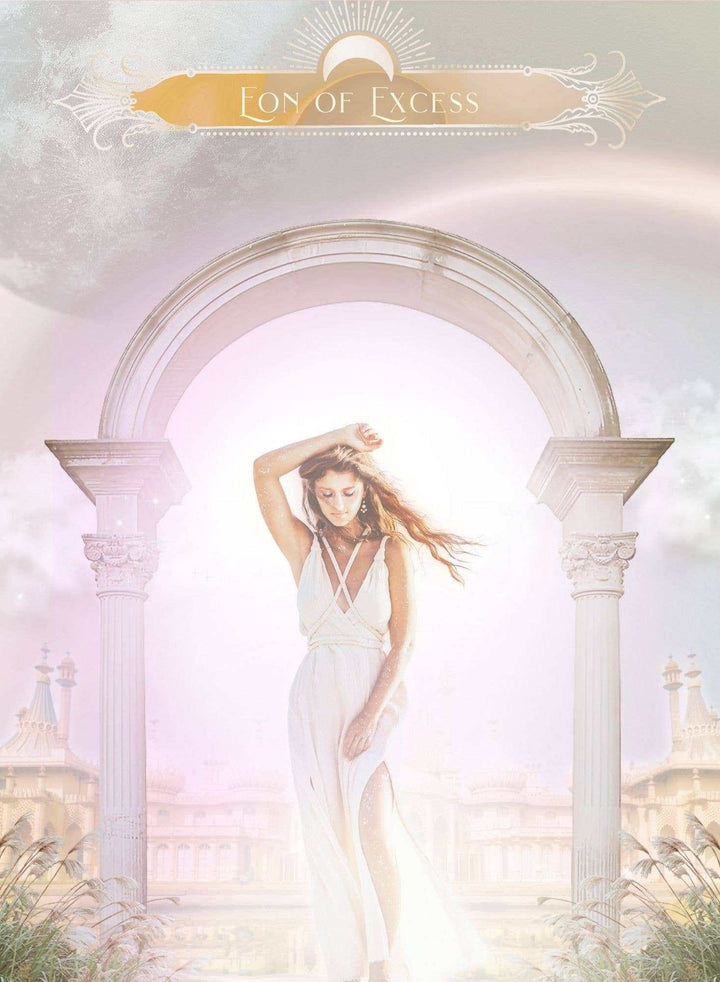 The Wealthy Woman Oracle Deck: 44 Cards and 96 Page Book