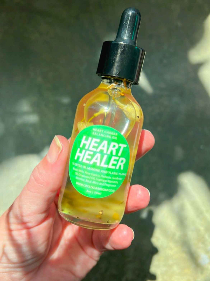 Heart healer – Crystal-infused body oil