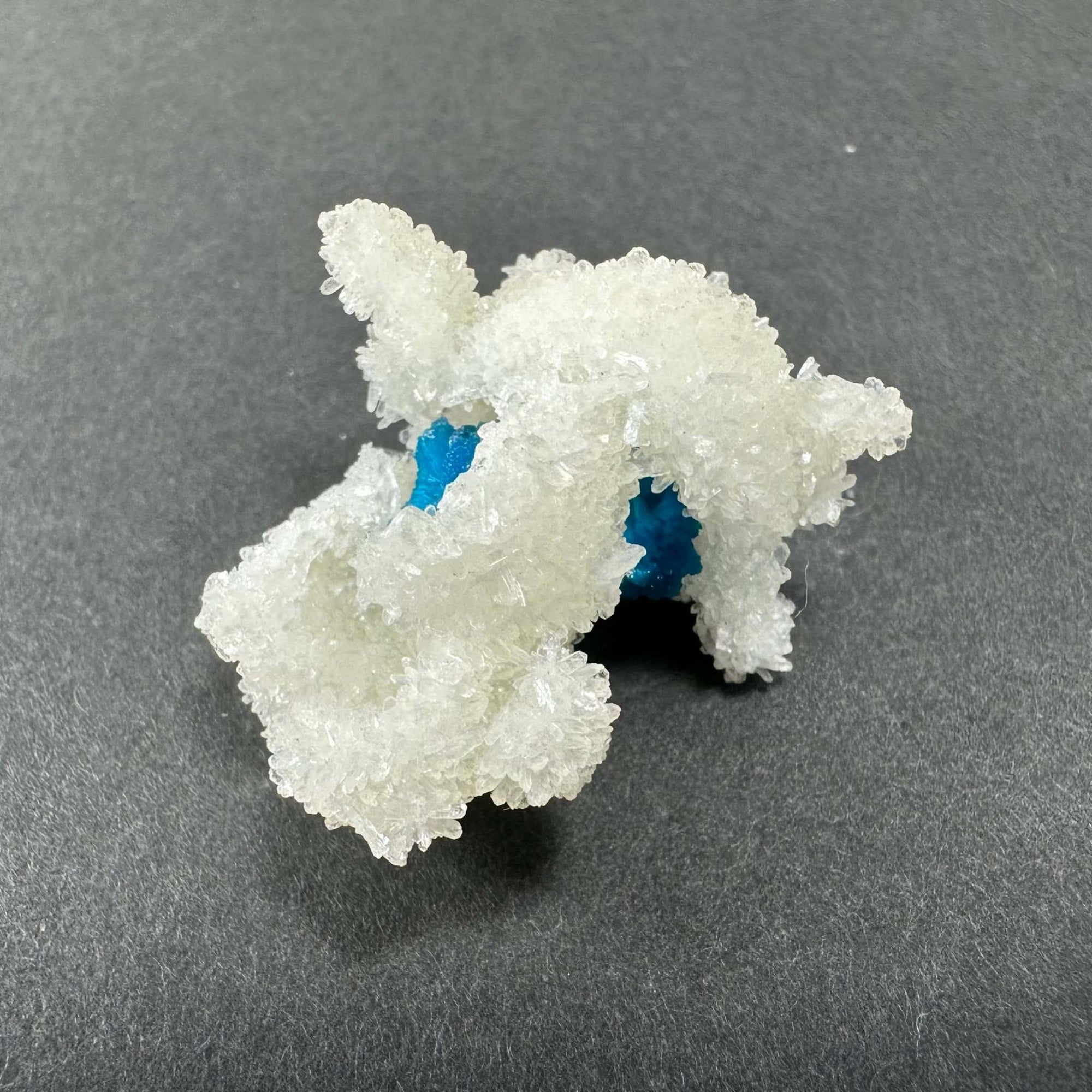 Cavansite Ball 'Floaters' on Stilbite SM from Maharashtra, Pune, India