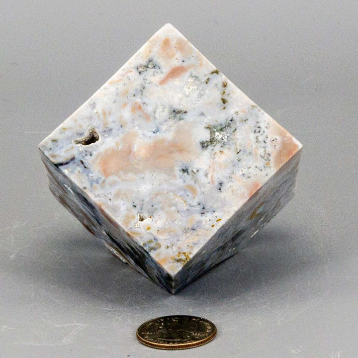 Agate Cube w/t Cut Corner