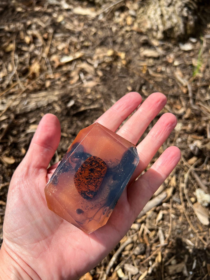 Earthbound – Crystal-infused bar soap