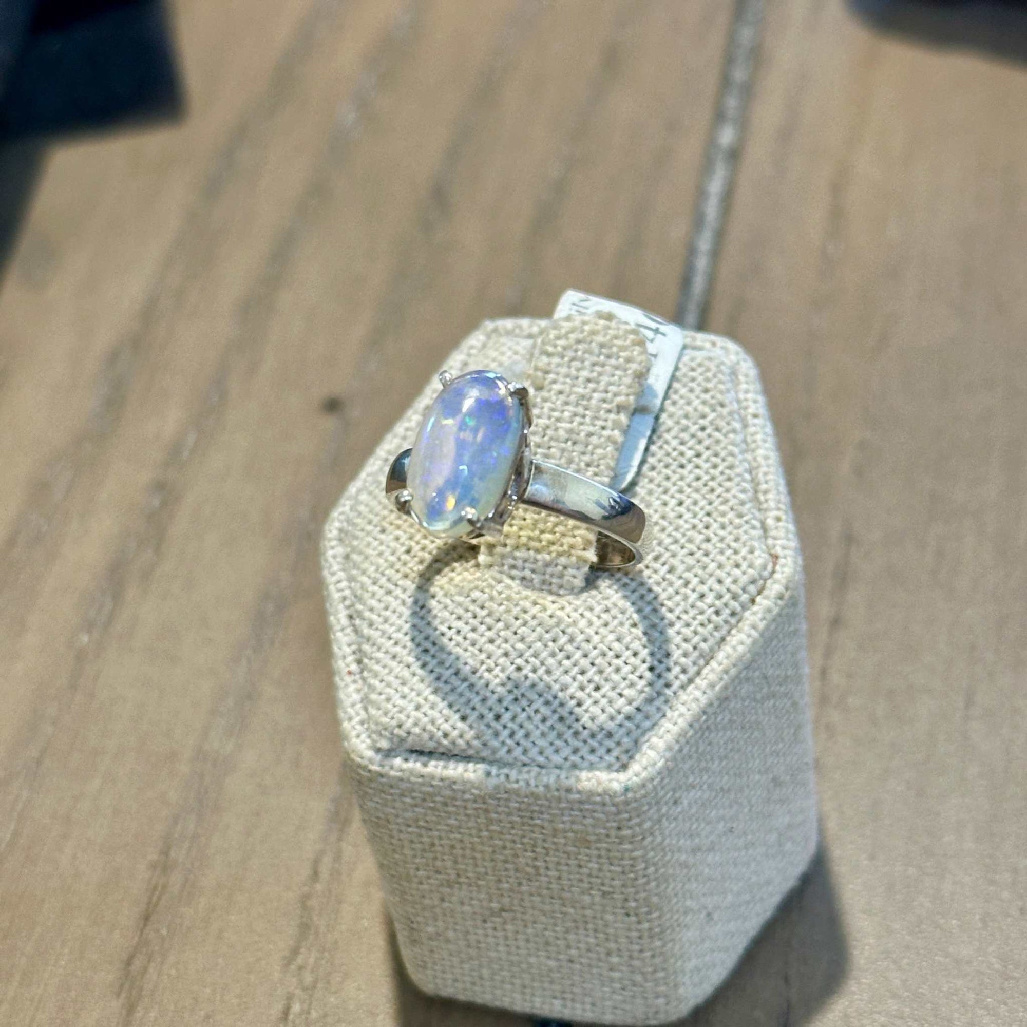 Ethiopian Opal Oval Split-Band Ring – Sterling Silver – Size 9