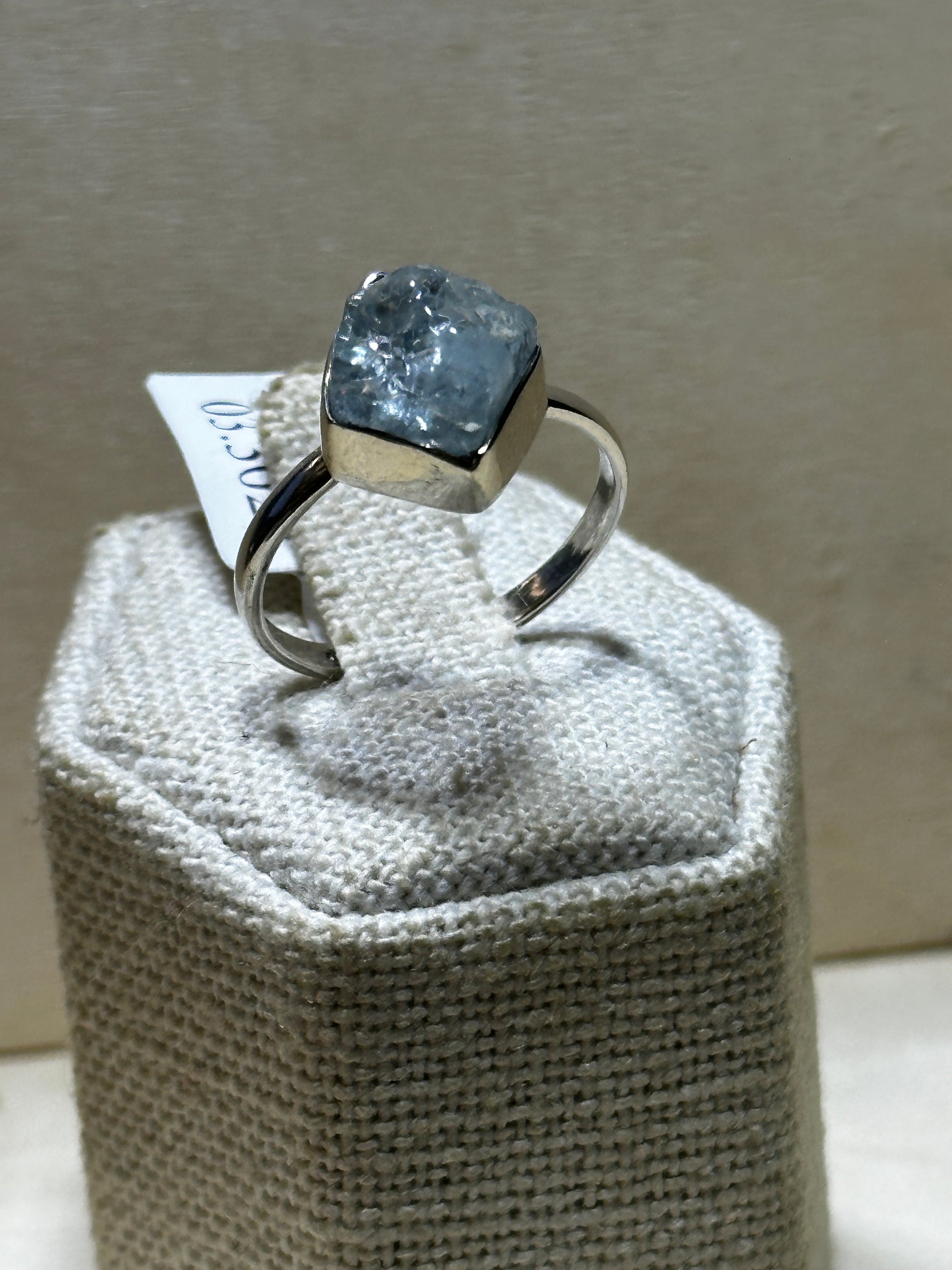 Rough Aquamarine Ring (03.3022), Rings, Rings