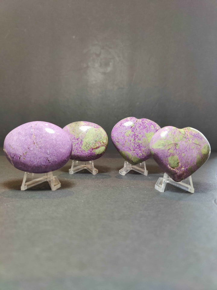 Atlantisite (Stichtite &amp; Serpentine) Polished Heart &amp; Palmstone Sculpture