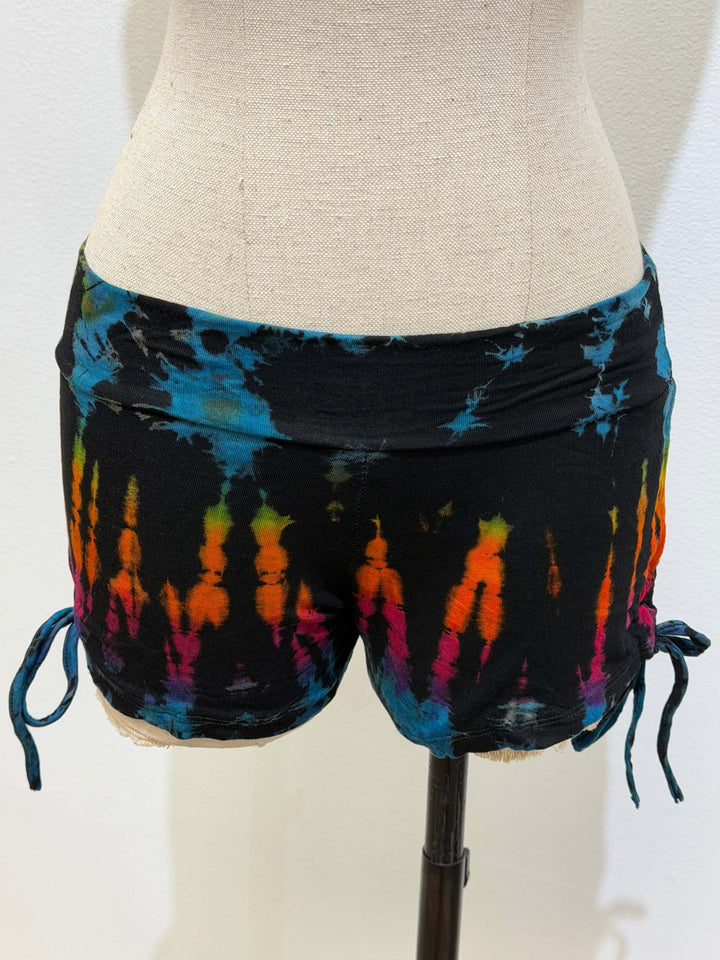 Tie-dye Ruche Booty Shorts