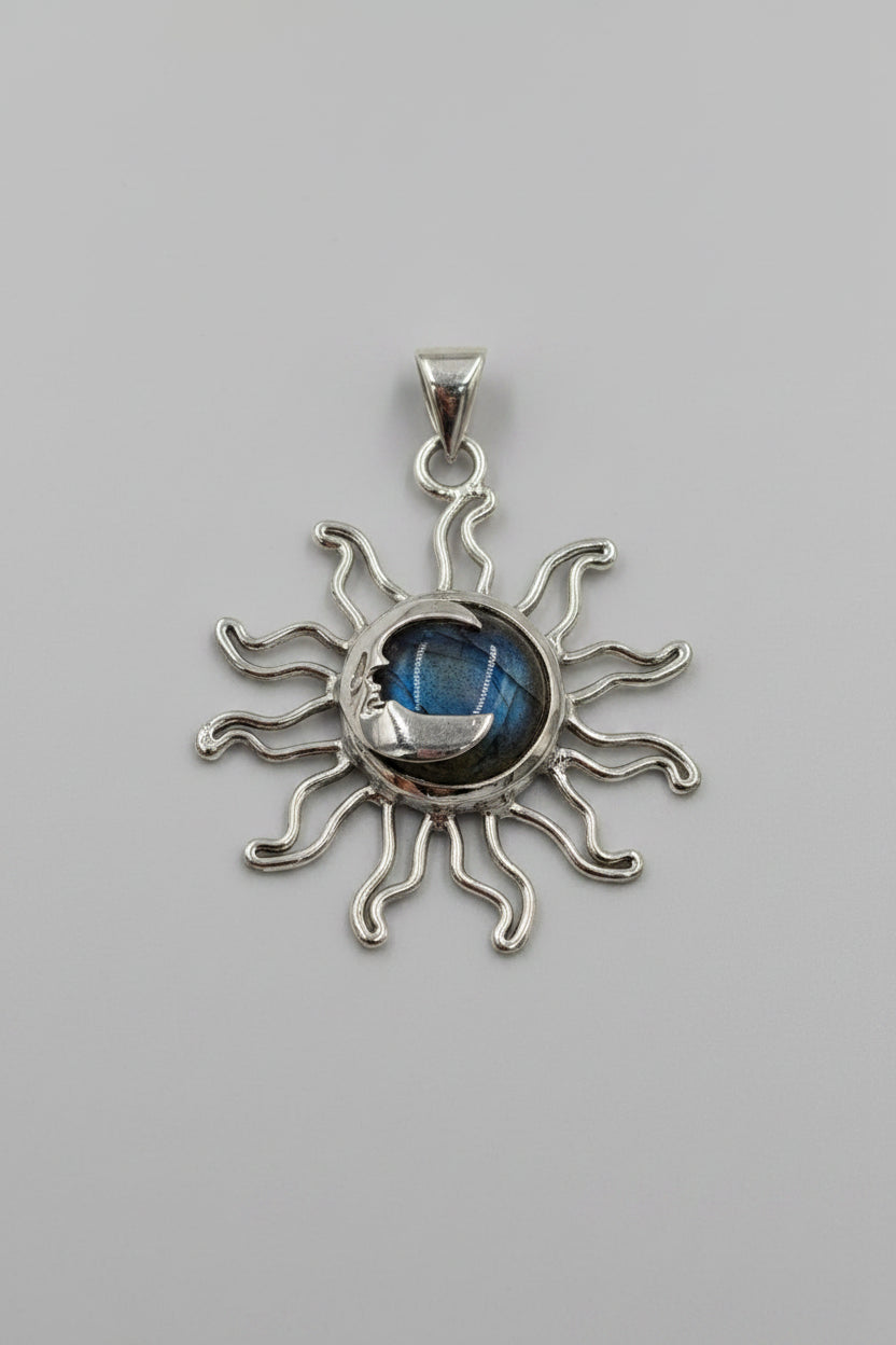 Sterling Silver Sun &amp; Moon Labradorite Pendant