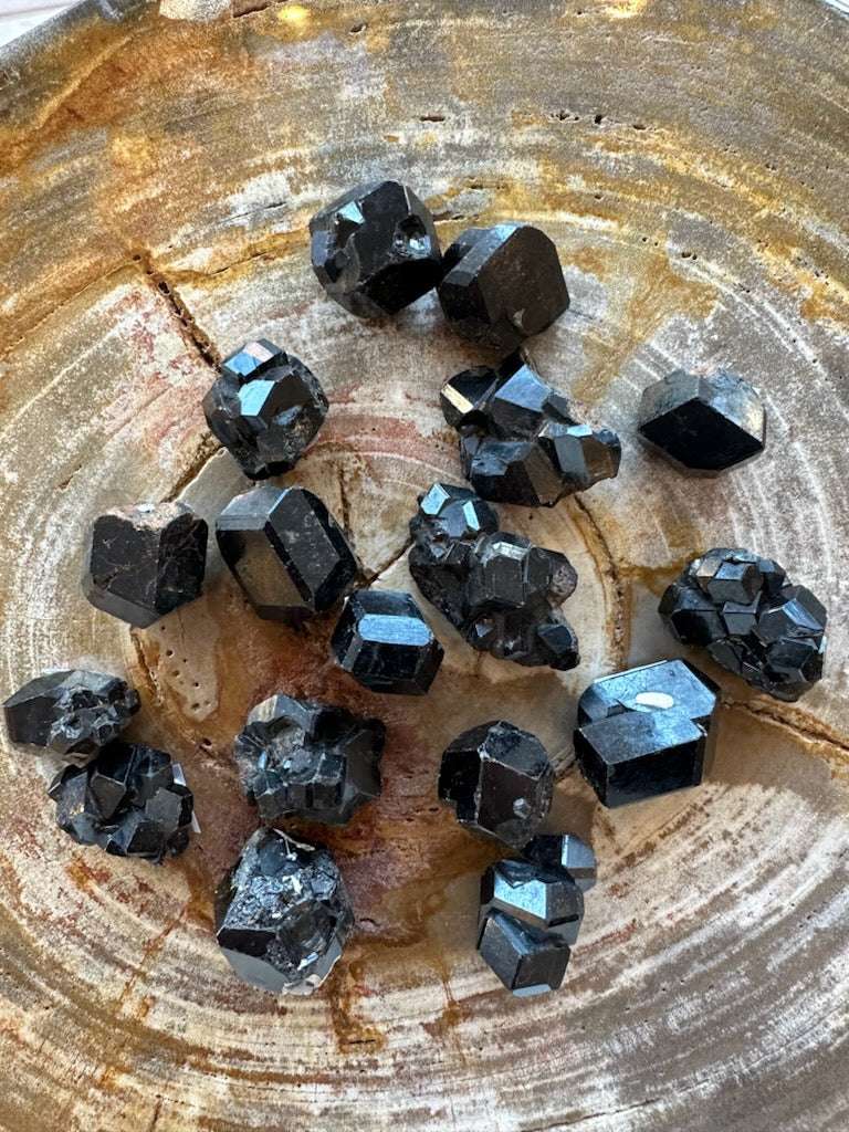 Melanite Garnet (SM) from Kayes Region, Mali, Africa