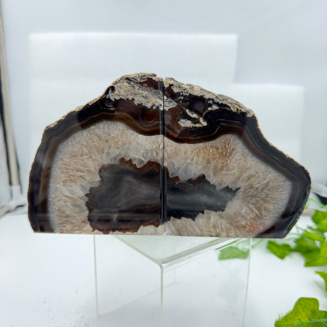 Dyed Black Agate Bookend Set
