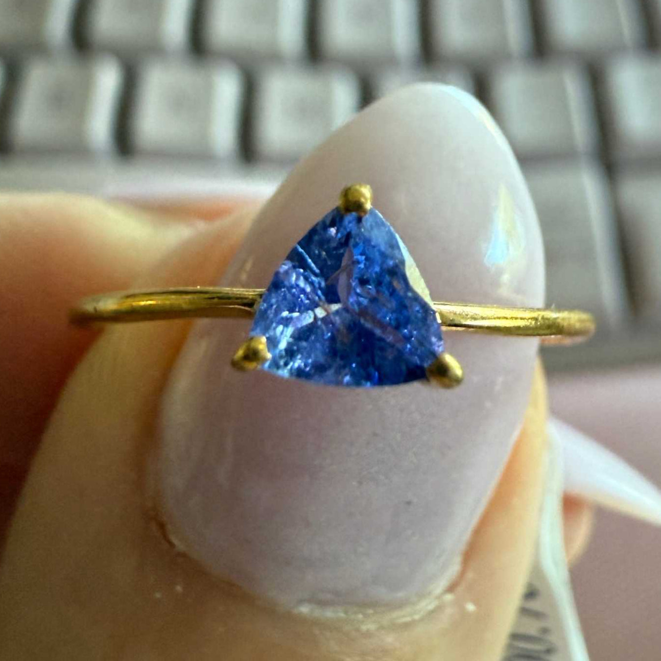 Tanzanite Ring gold