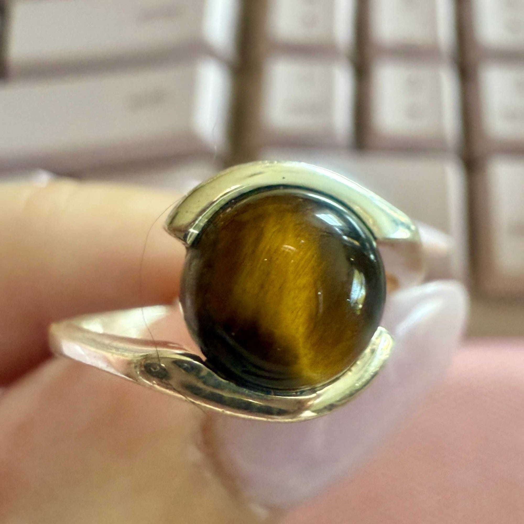Tiger Eye Round Modern Wrap Ring – Sterling Silver – Size 8