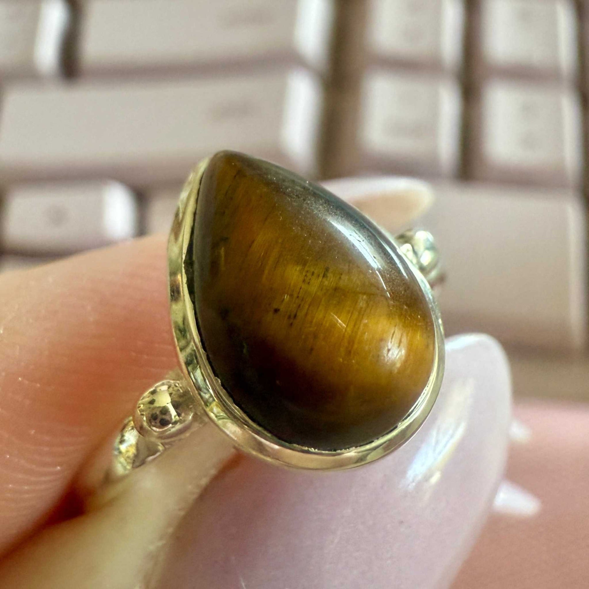 Tiger Eye Teardrop Bezel Ring – Sterling Silver – Size 9