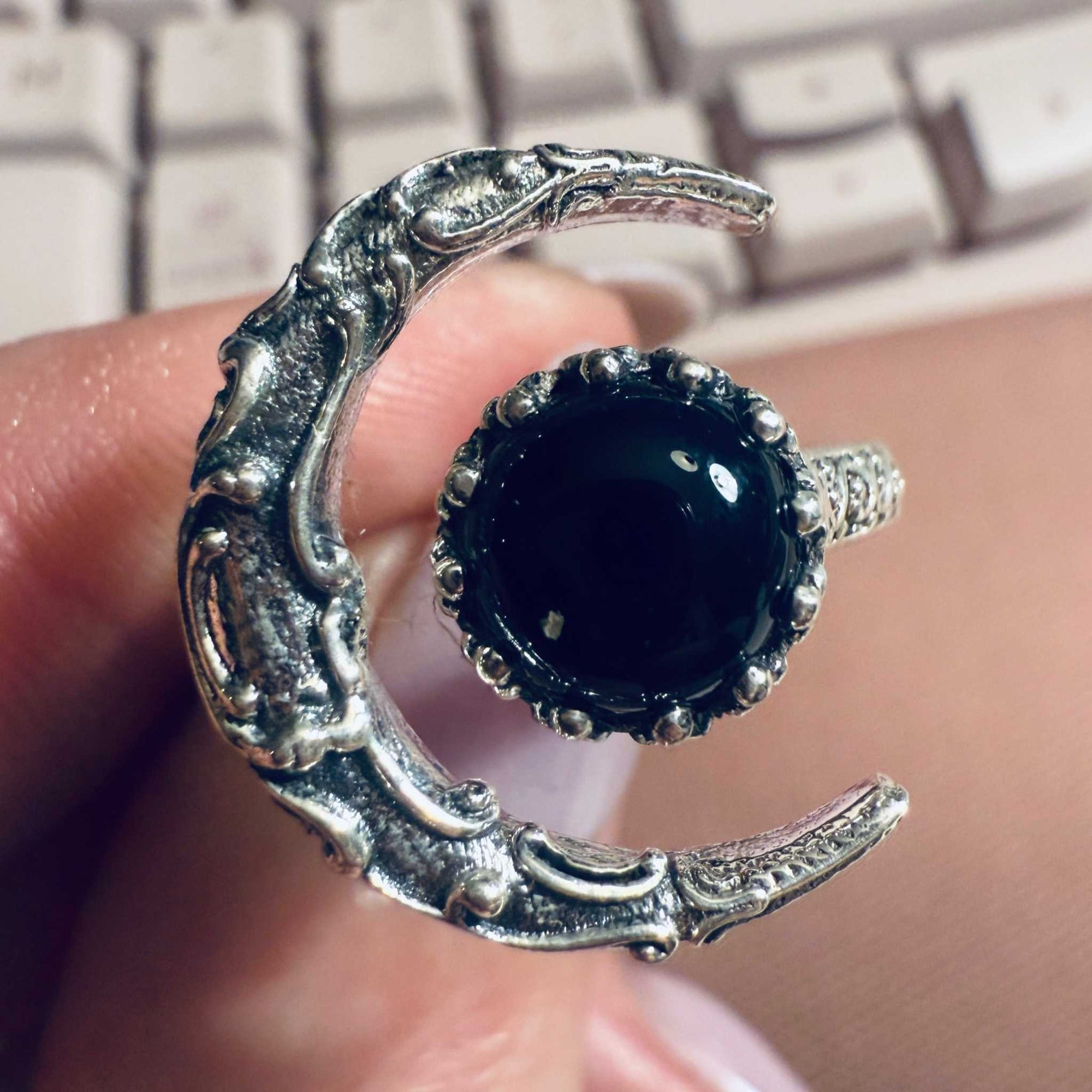 Black Onyx Crescent Moon Ring – Sterling Silver – Size 10