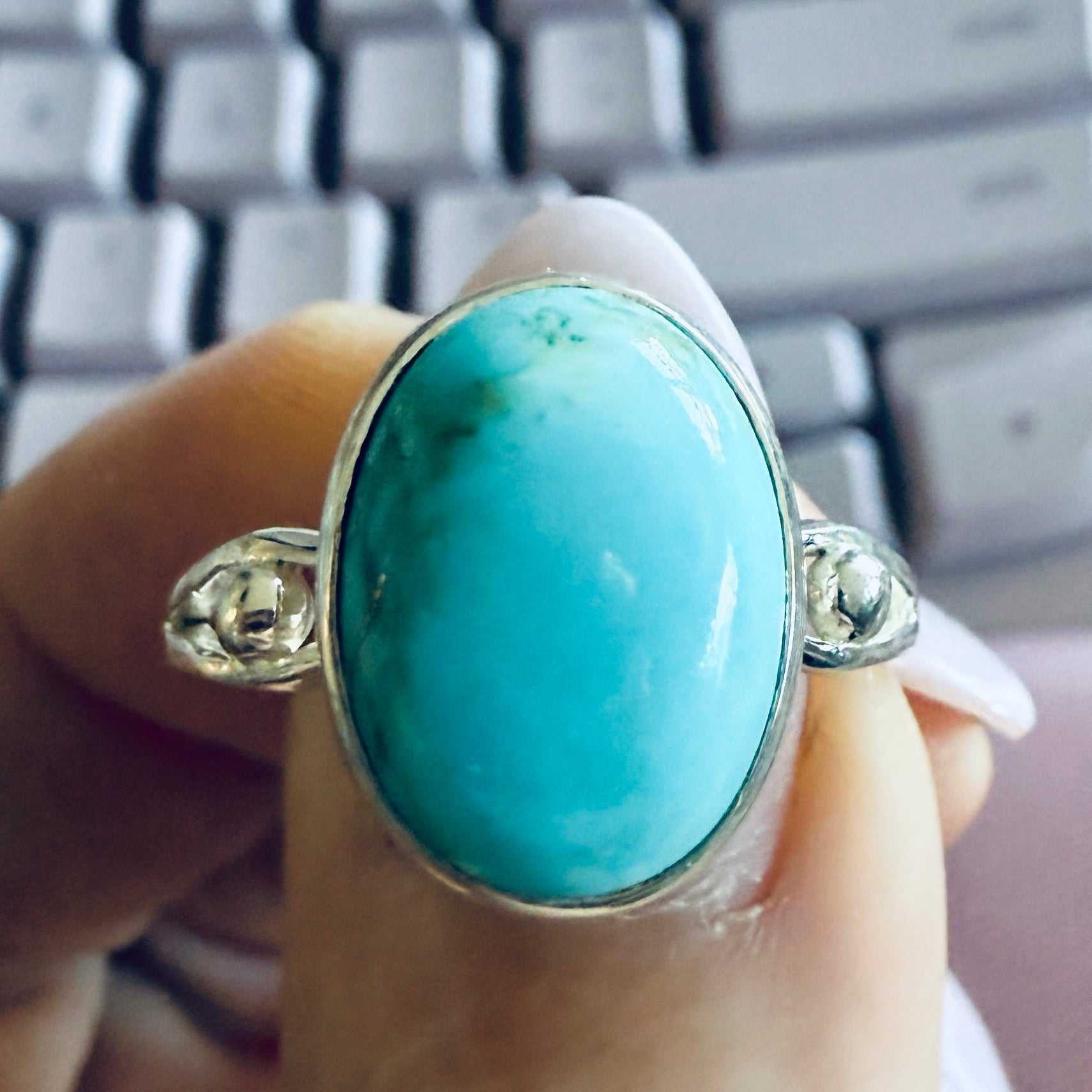 Oval Turquoise Ring — Size 9
