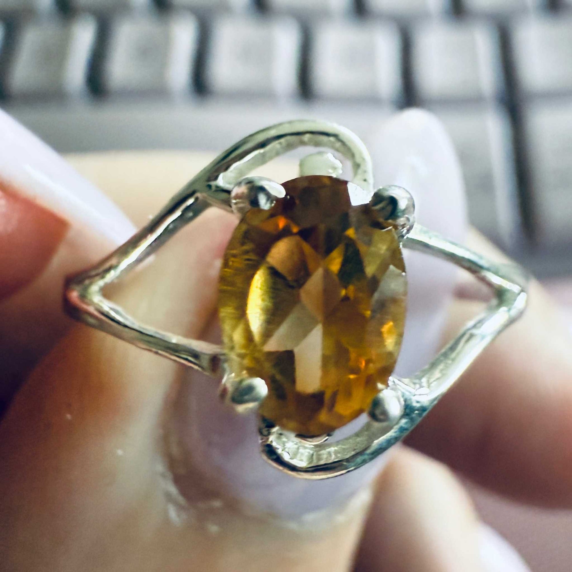 Citrine Oval Open-Frame Ring – Sterling Silver – Size 8