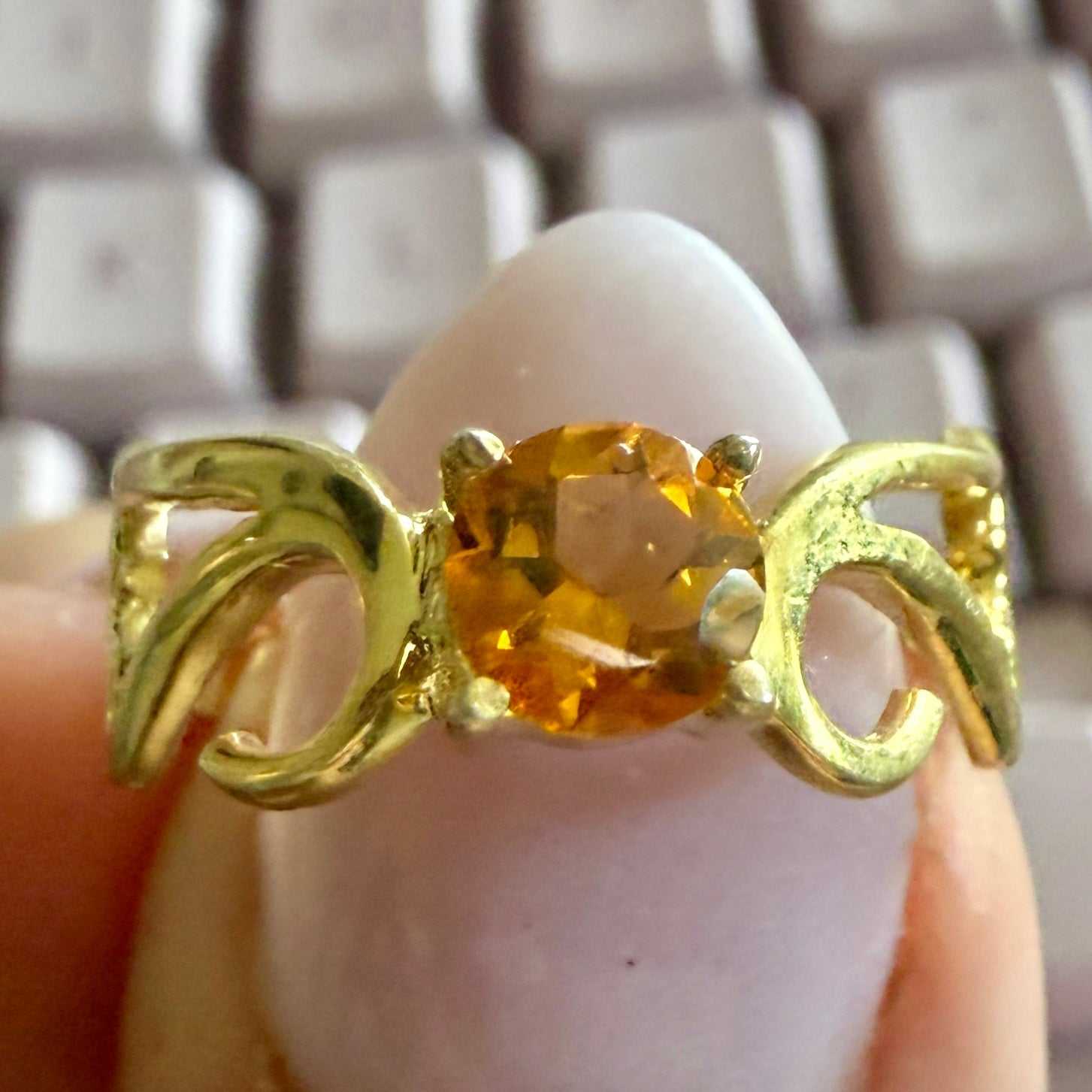 Citrine Round-Cut Wave Band Ring – Gold Vermeil – Size 5