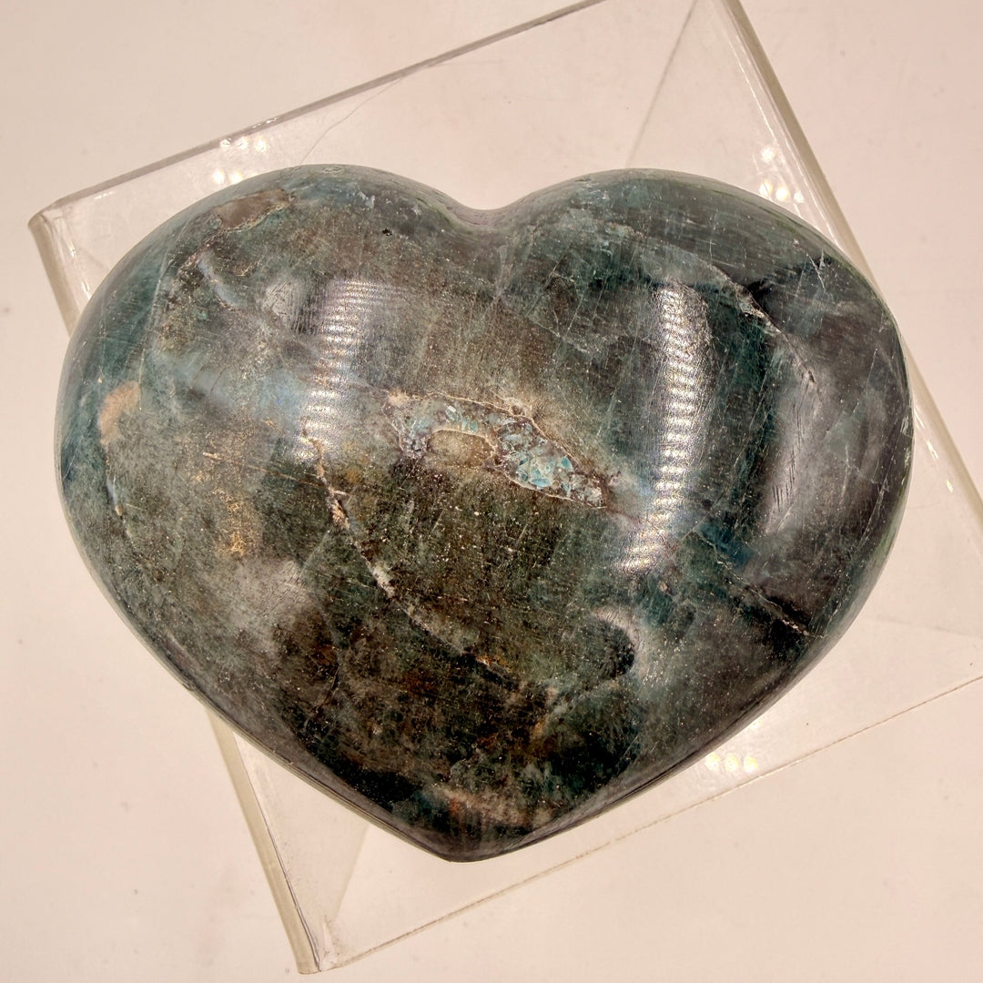 Blue Apatite Puff Heart