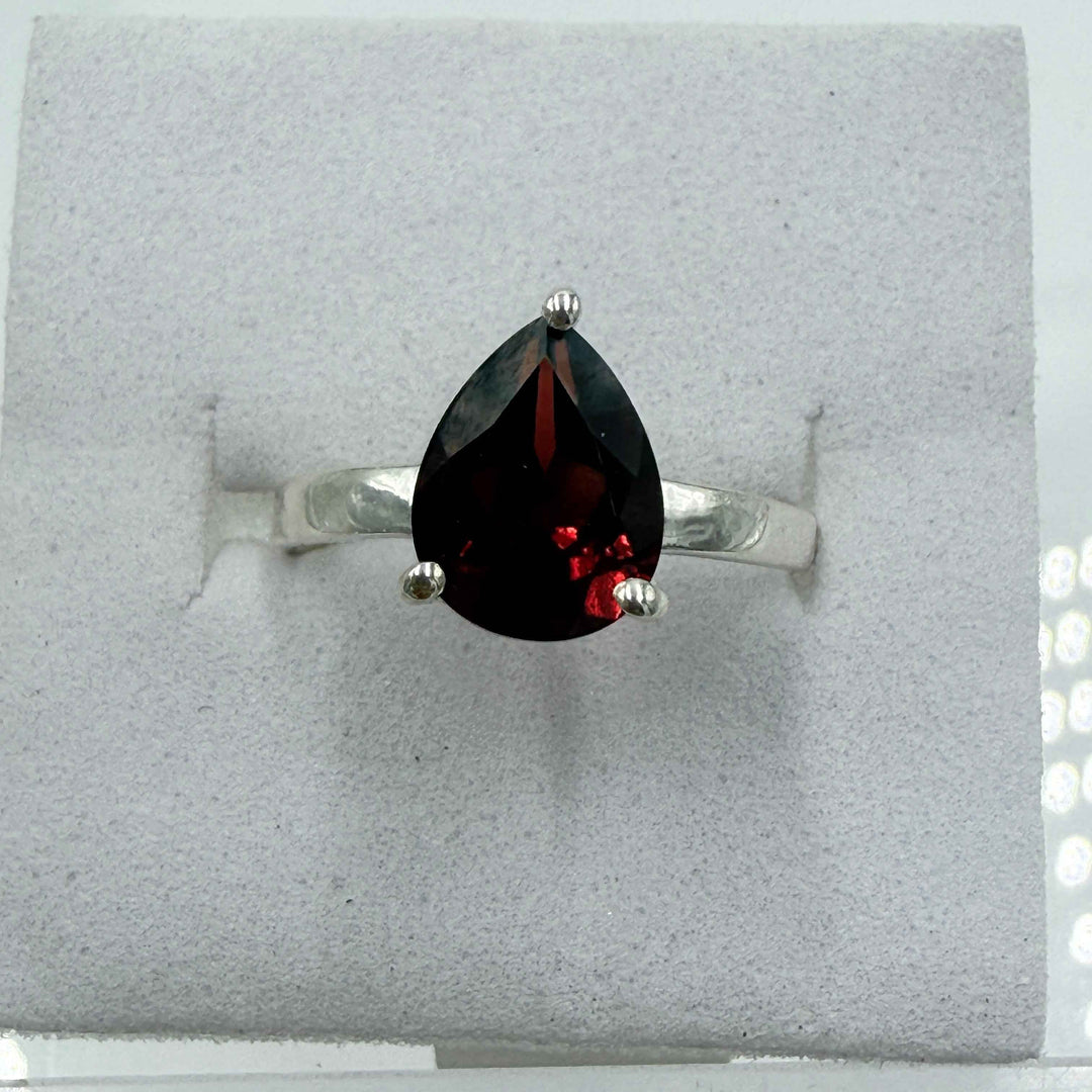 Sterling Silver Pear-Cut Garnet Ring – Size 6 – Passion, Strength & Grounding