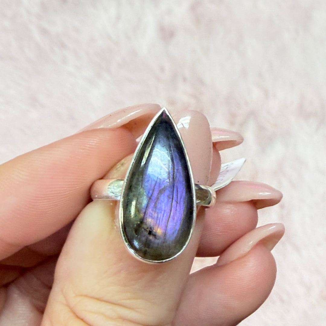Sterling Silver Spectrolite Statement Ring - Purple Flash!