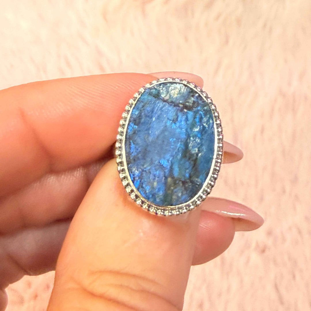 Rough Labradorite Ring - Sterling Silver with Deep Flash