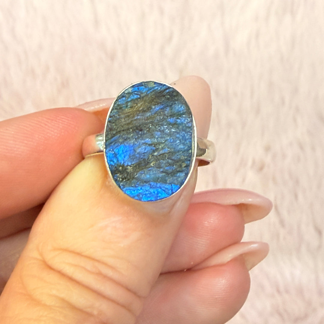 Rough Labradorite Ring - Sterling Silver with Deep Flash