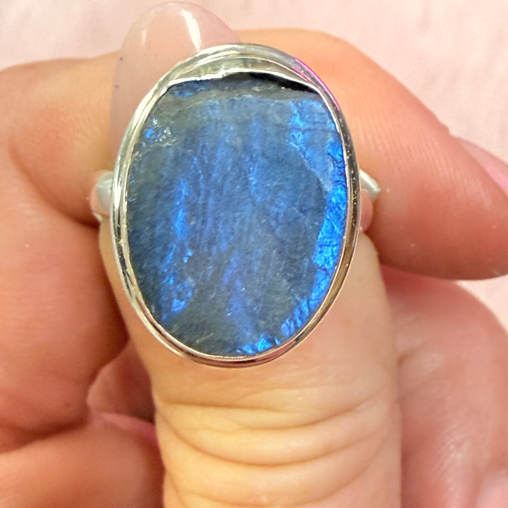Rough Labradorite Ring - Sterling Silver with Deep Flash