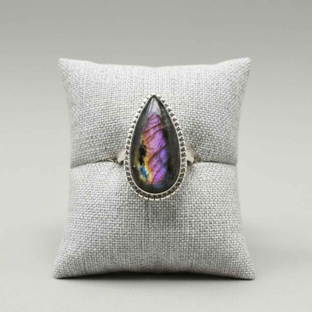 Sterling Silver Spectrolite Oval Rope Bezel Ring - Size 9