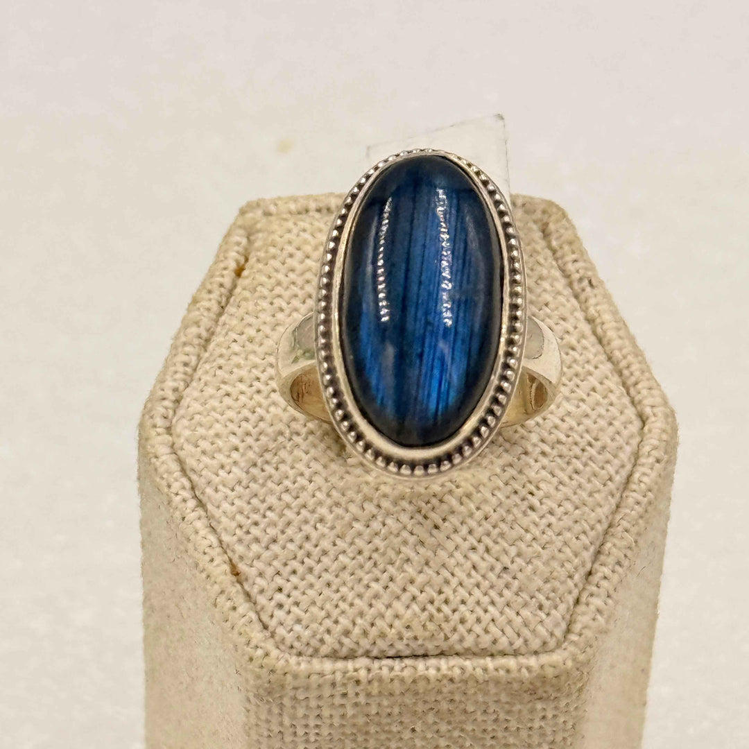 Sterling Silver Labradorite Oval Filigree Bezel Ring - Size 8