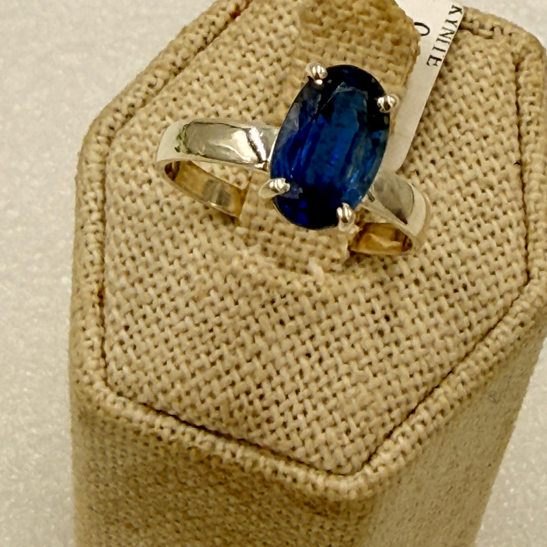 Sterling Silver Princess Blue Kyanite Oval Prong Solitaire Ring Size 9