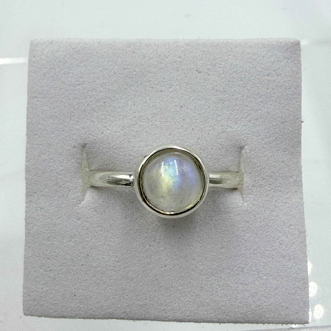 Sterling Silver Rainbow Moonstone Faceted Solitaire Ring – Size 10 – Intuition, Inner Growth & New Beginnings