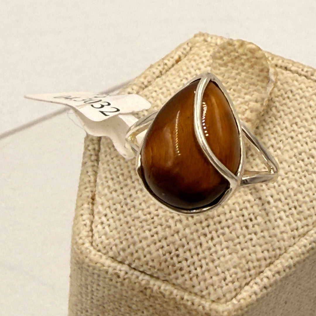 Sterling Silver Tiger Eye Almond Ring