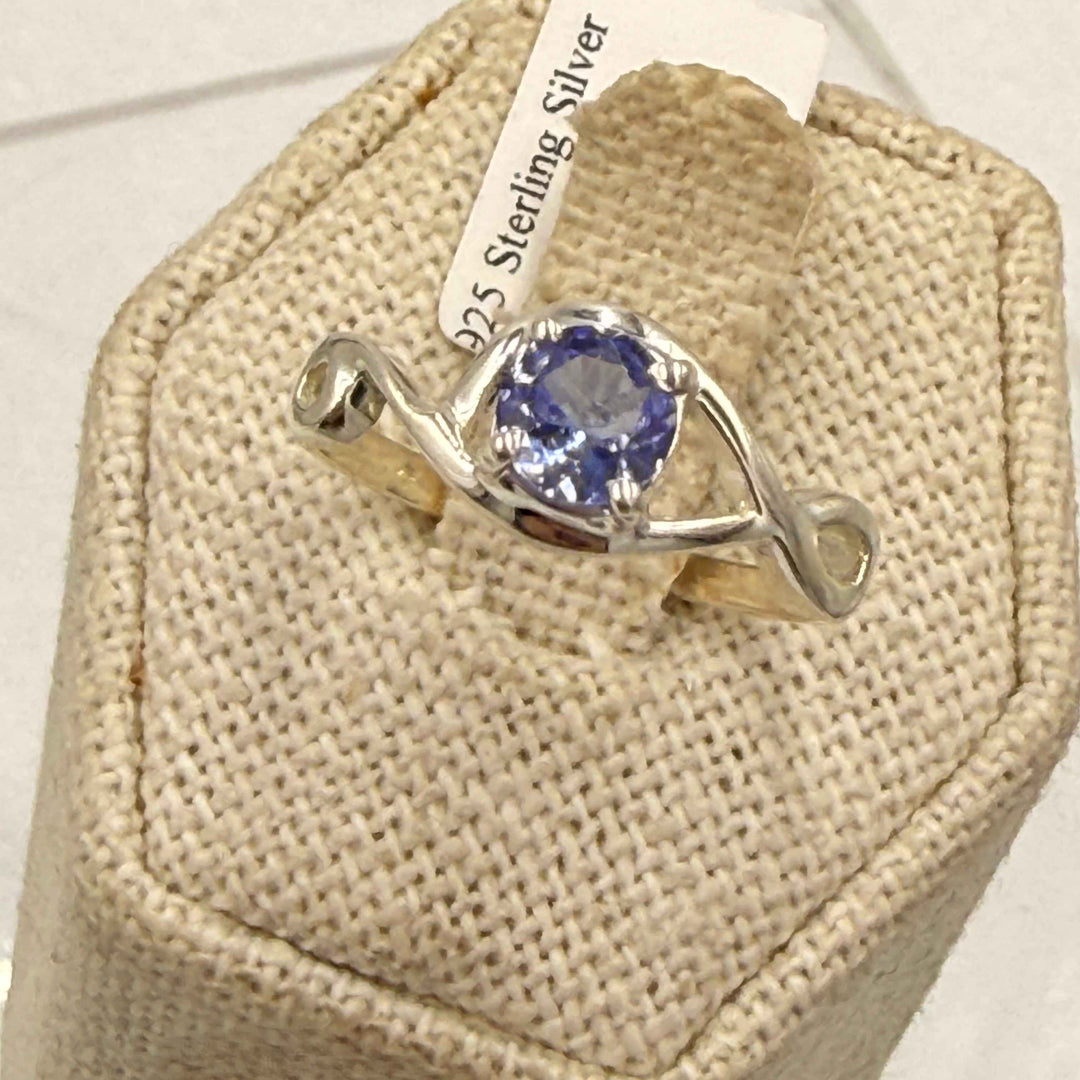 Sterling Silver Tanzanite Round Eye Ring - Size 9