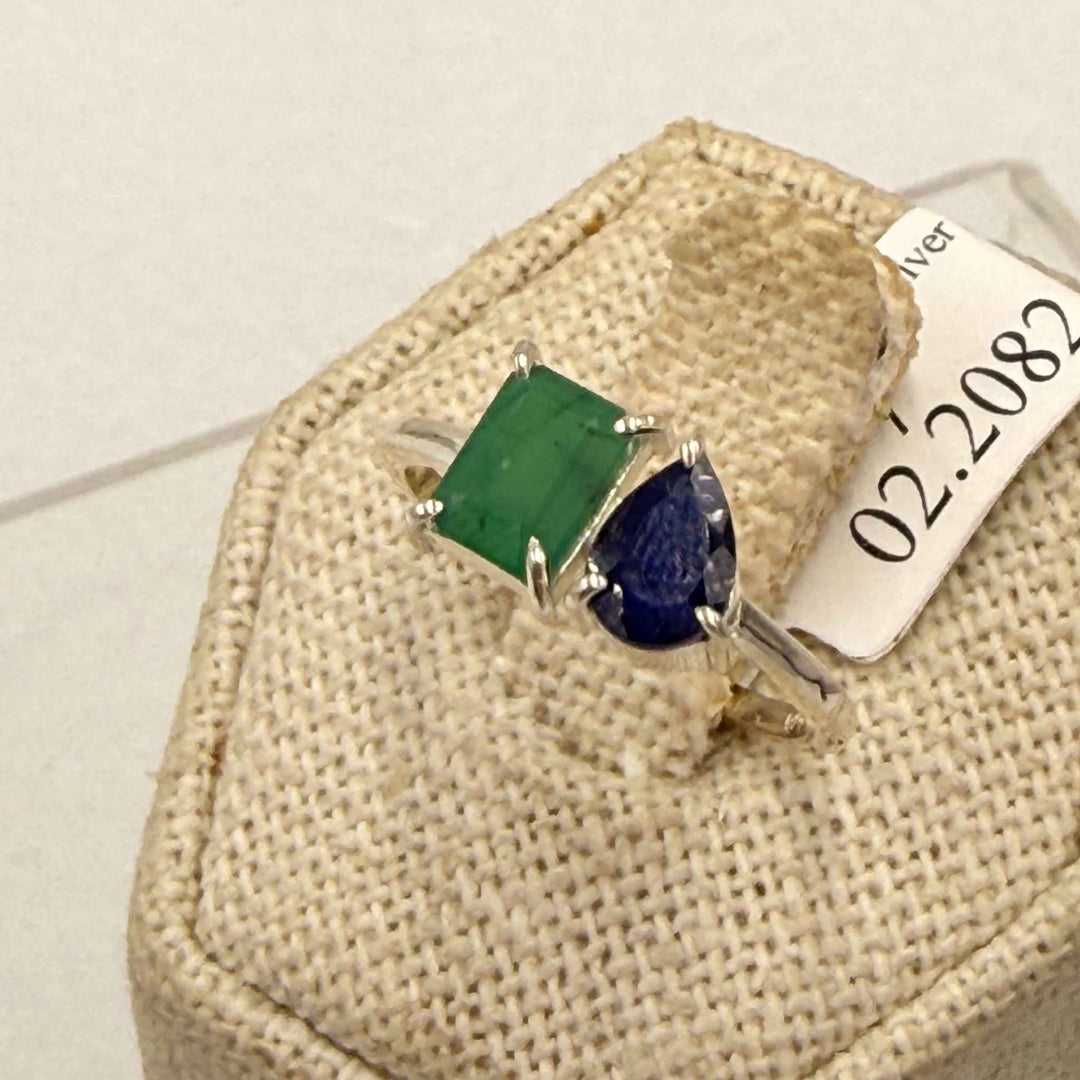 Sterling Silver Emerald &amp; Sapphire Friendship Ring - Size 7