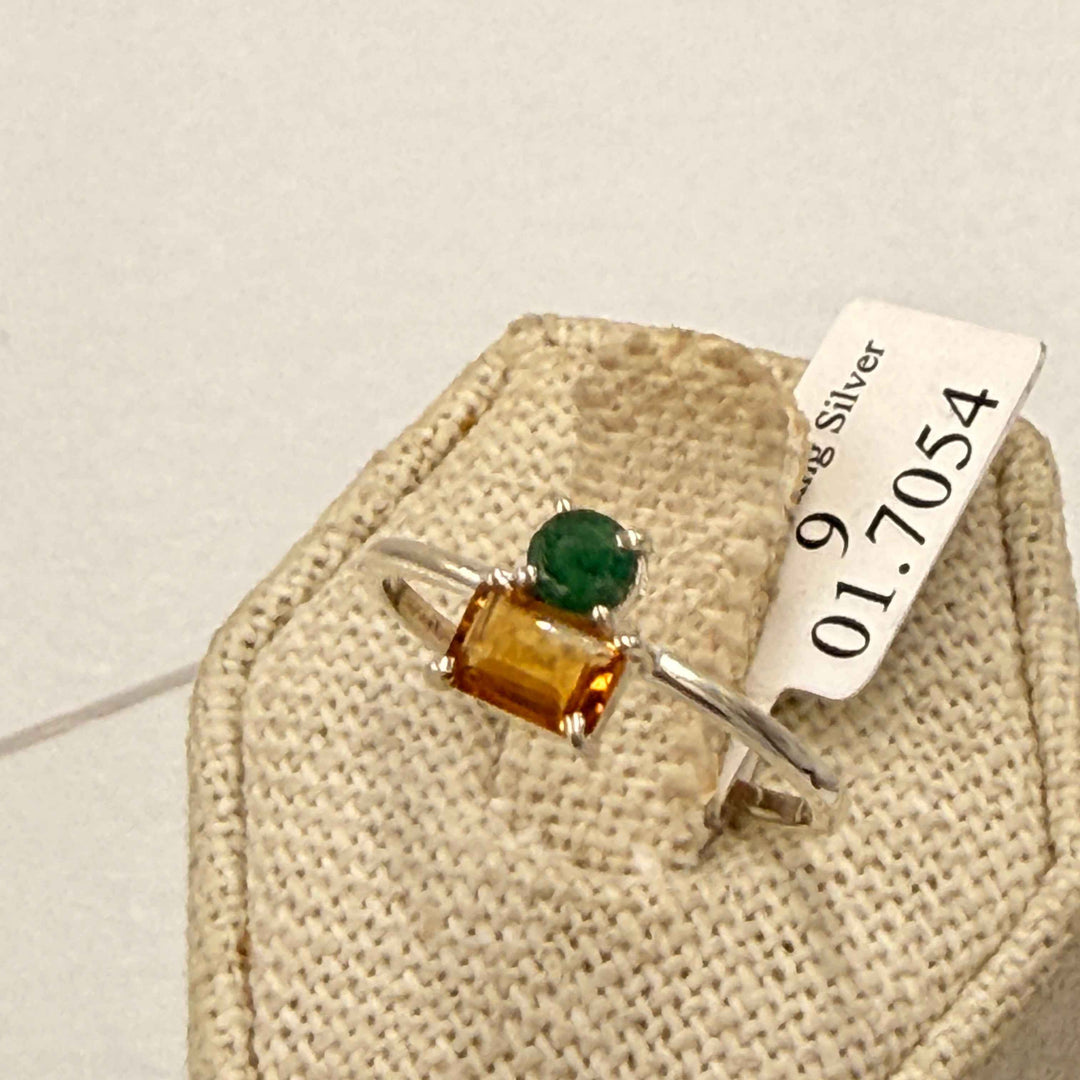 Sterling Silver Emerald &amp; Citrine Friendship Ring - Size 9