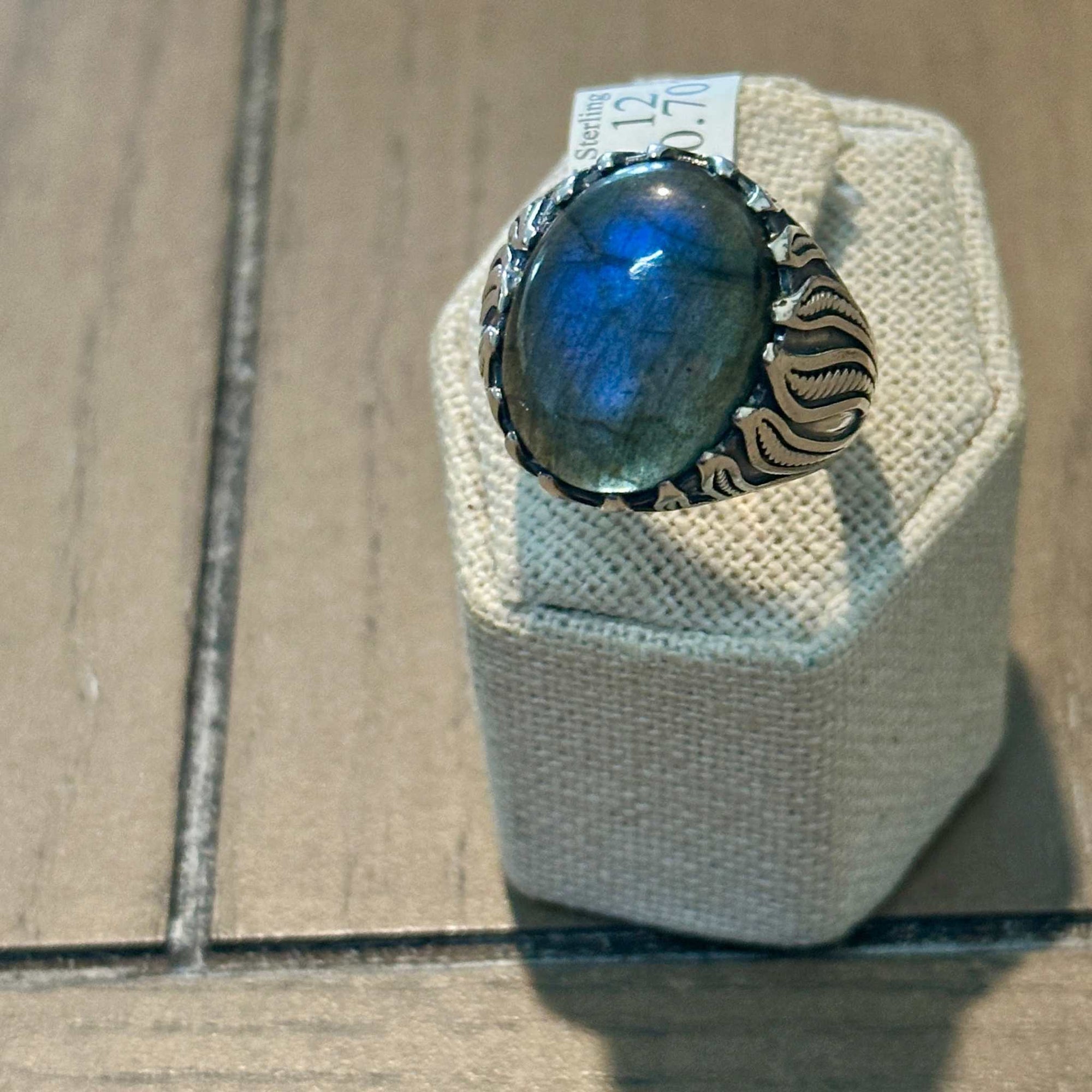 Labradorite Flame-Carved Oval Statement Ring – Sterling Silver – Size 12 & 14