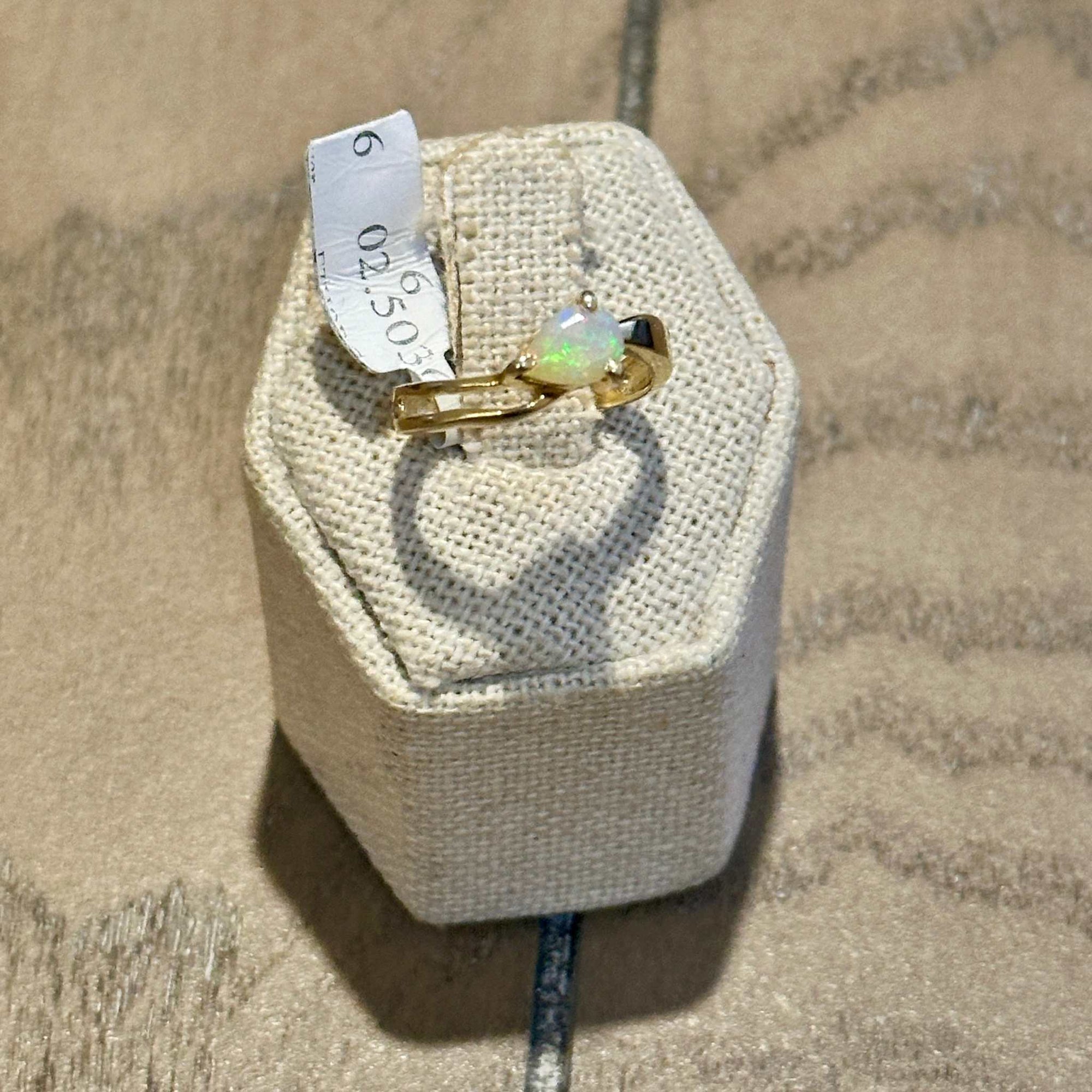 Ethiopian Opal Pear Twist-Band Ring – Gold Filled – Size 6