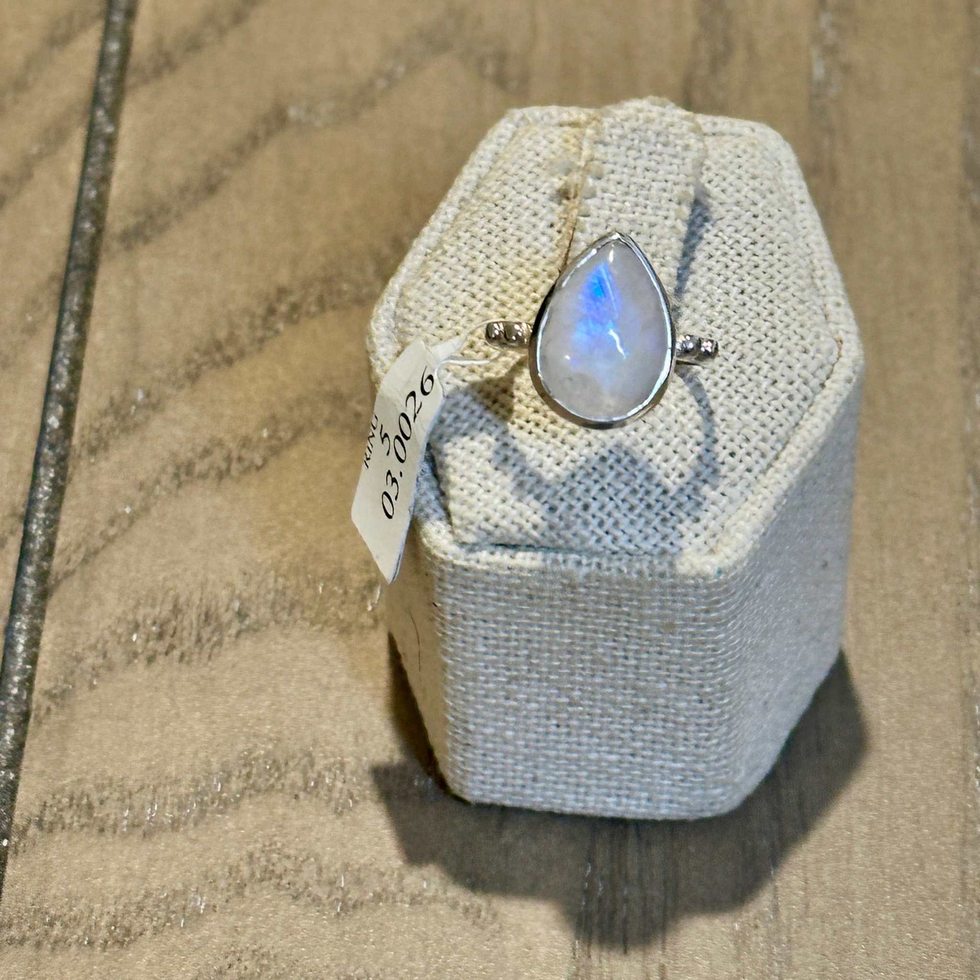 Rainbow Moonstone Teardrop-Classic Ring – Sterling Silver – Size 5